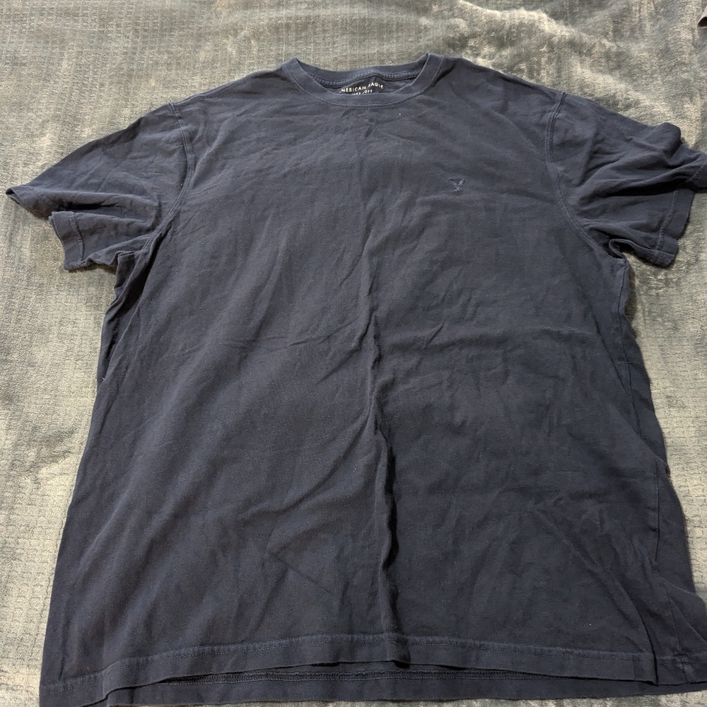 American Eagle T shirt XL
